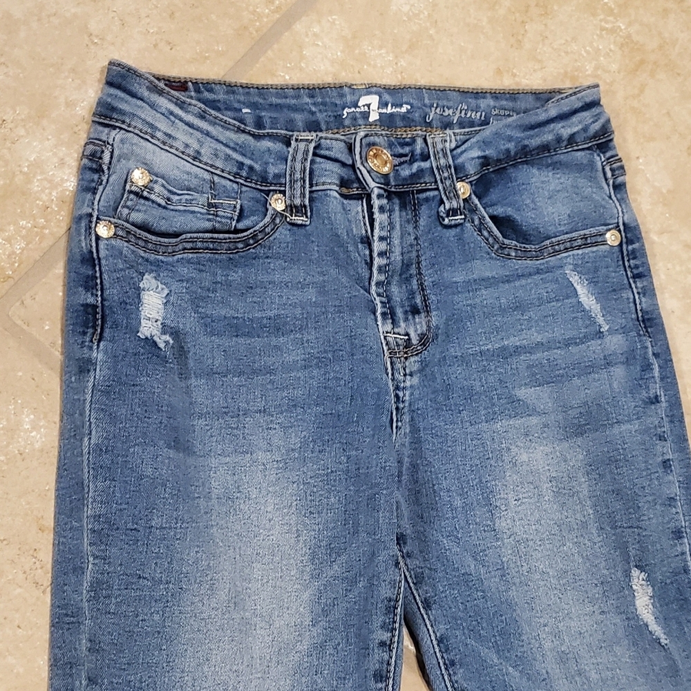 7 For All Mankind Josefina Skinny Distressed Sz 12